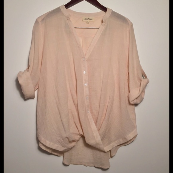 *NWT* Listicle Blush Cross Front Button Down - Picture 3 of 4